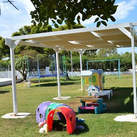 Club Ermioni 홀리데이파크 Ermionida