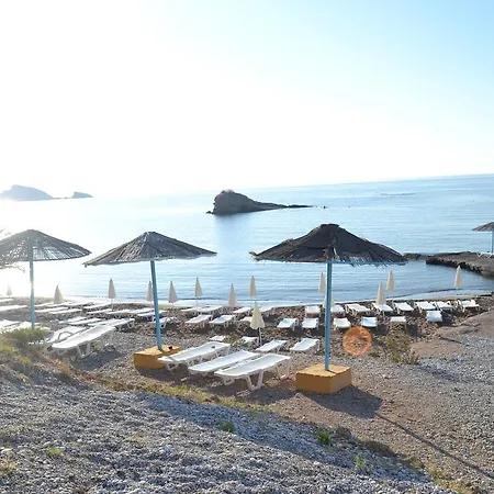 홀리데이파크 Club Ermioni